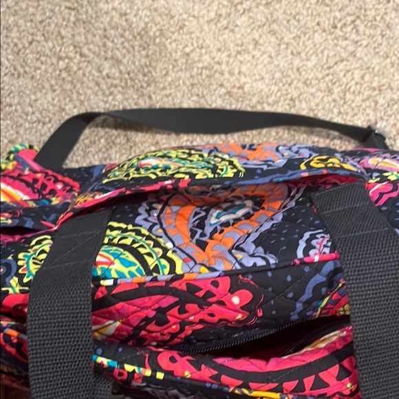 Vera Bradley Vibrant Paisley Travel Bag - Picture 4 of 4